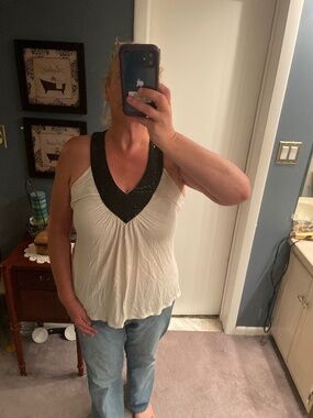 Pretty & classic Romeo & Juliet Couture Cream and Black Top